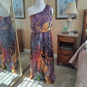 ELLEBELLA COUTURE ONE-SHOULDER MAXI DRESS MEDIUM NEW